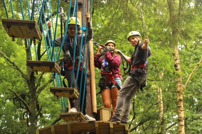 Games camp active camping kids fun teens tag icebreaker blob icebreakerideas